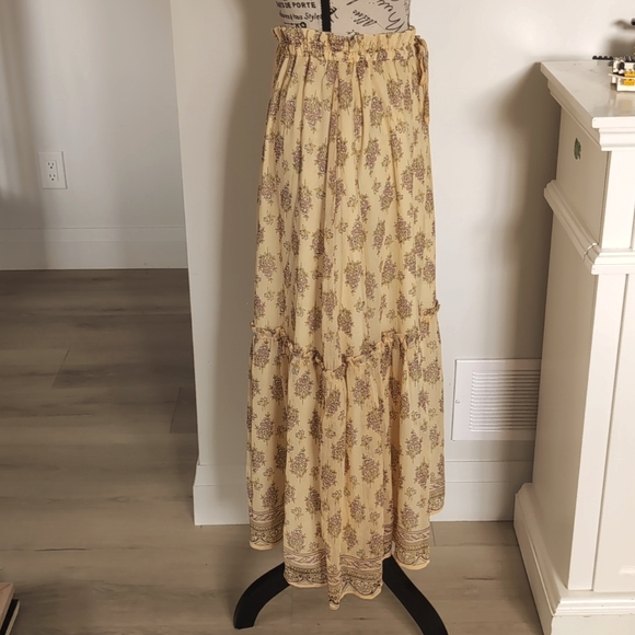 PATRONS OF PEACE | Women's Pale Yellow Floral Flowy Tiered Maxi Skirt - Picture 5 of 6